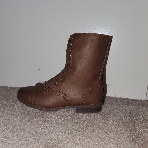 Ladies boots - Picture 2 of 7